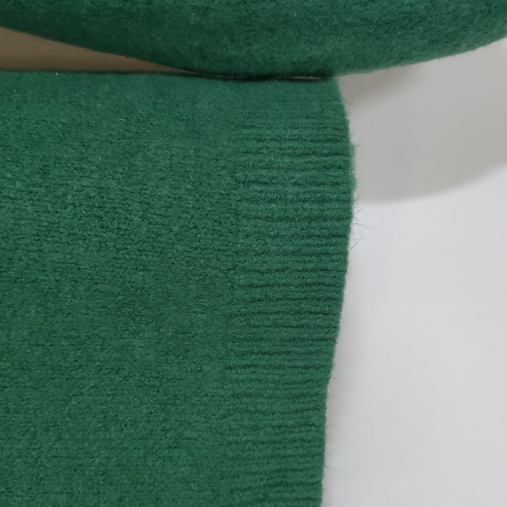 Wondershop Woman's Long Sleeve Dalmatian Sweater ~ Green - Picture 11 of 11